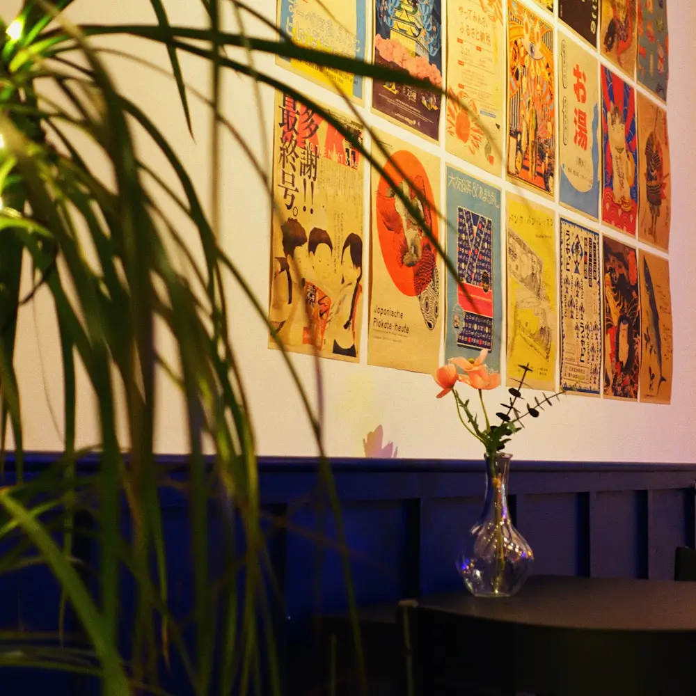 A table at Tomoko
